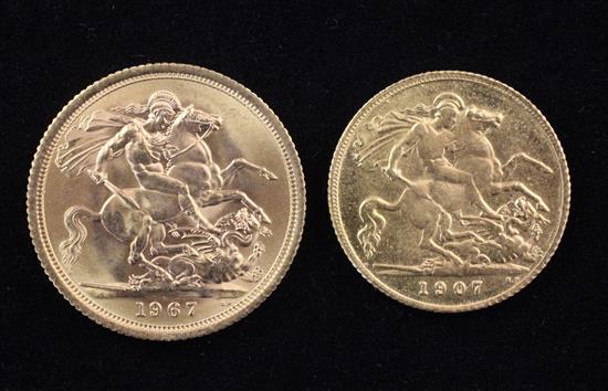 A 1967 gold sovereign and a 1907 half sovereign